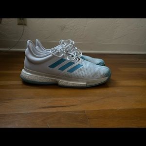 Adidas Tennis shoes